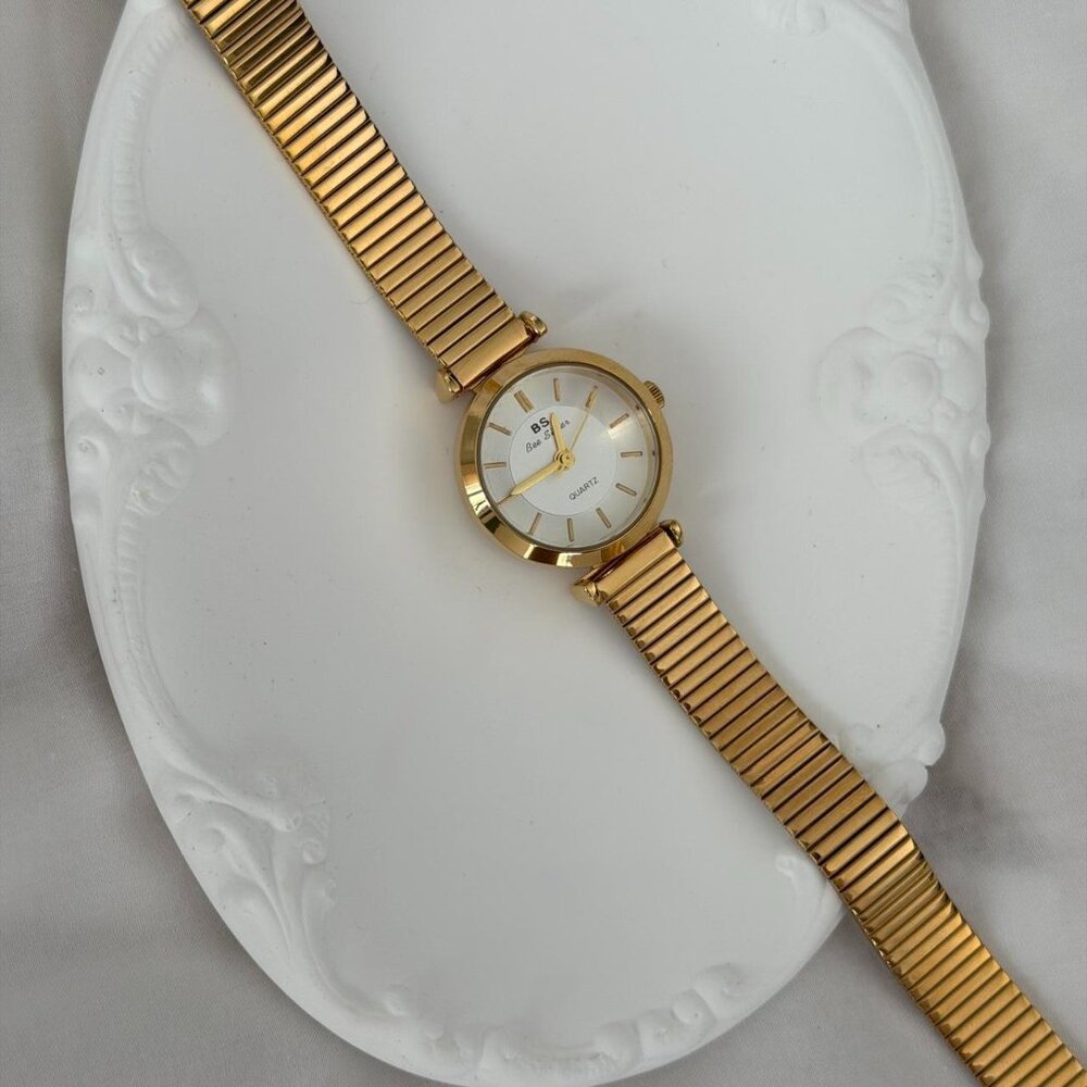 Sku 0481 gold white mini watch vintage vibe‎ + in a gift box Stainless steel